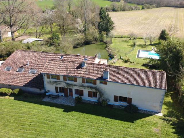 Maison, Gizay