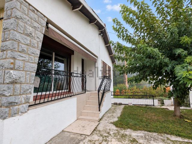 Maison, Gibel