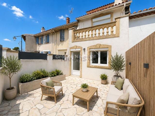 Maison, Gignac la Nerthe