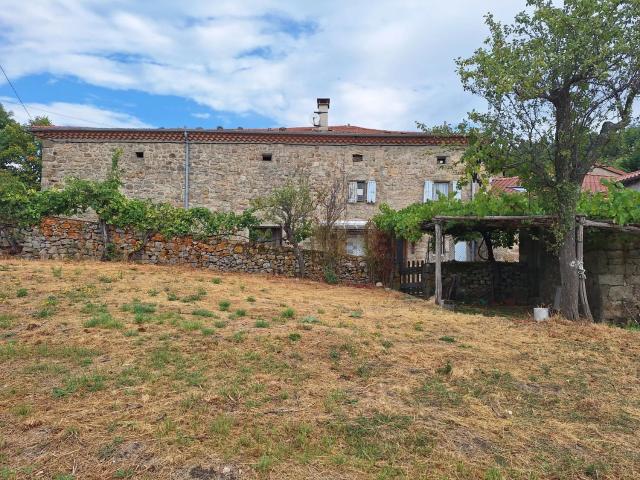 Maison, Gilhoc sur Ormèze