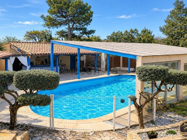 Maison, Ginestas