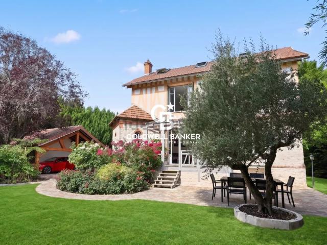 Maison, Gironville sur Essonne