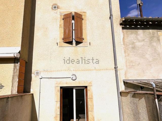 Maison, Gramazie