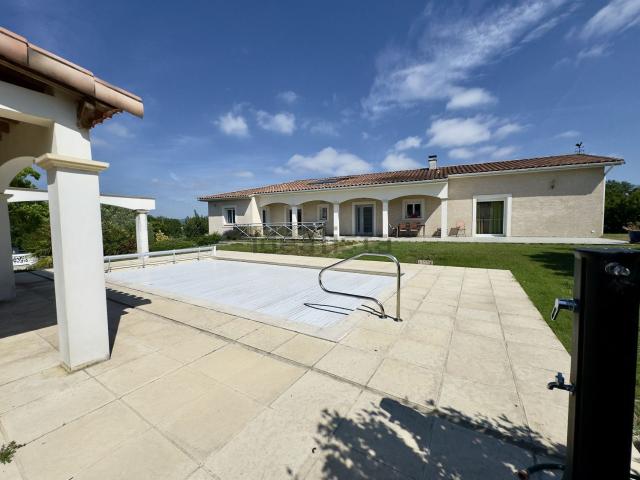 Maison, Gramazie