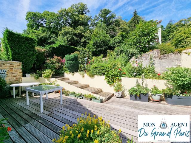 Maison + grand garage Jouy en Josas beau potentiel proche Saclay Velizy Versailles