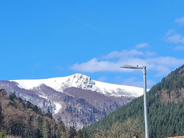 Maison + grange à rénover sur un terrain de 13.63 ares ensol