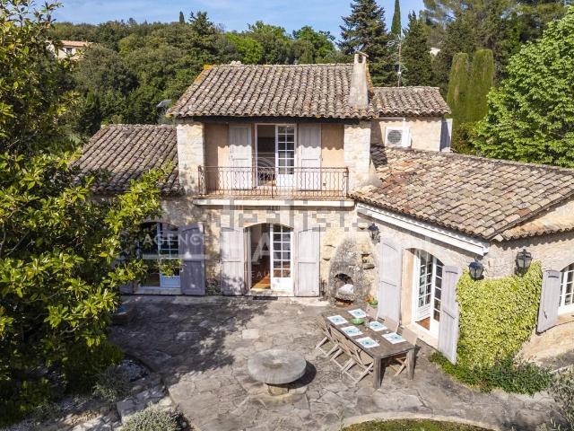 Maison, Grasse