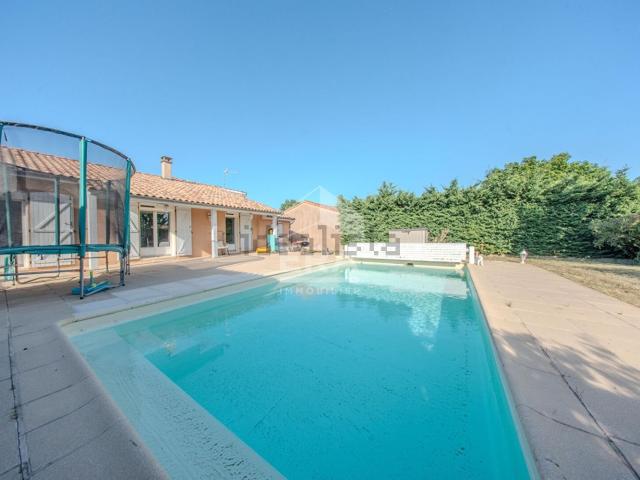 Maison, Gratentour