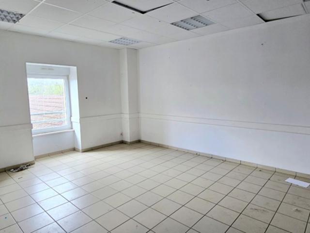 Maison Gray 14 pièce s 400 m2