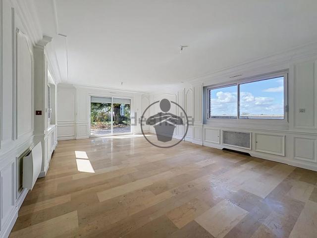 Maison, Gricourt