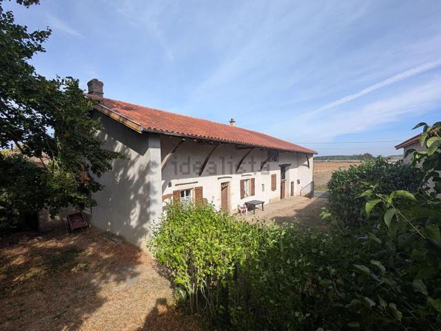 Maison, Grièges