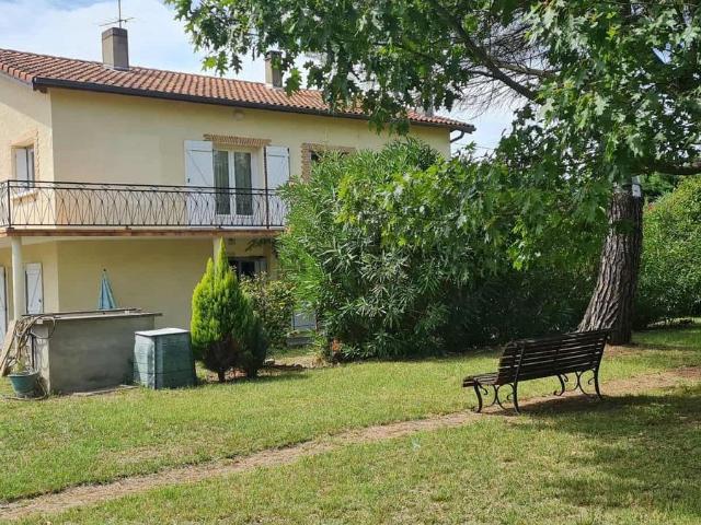 Maison, Grisolles