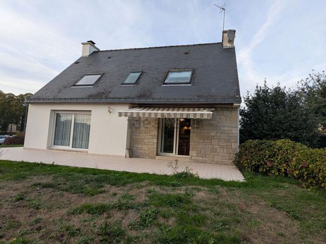 Maison, Guéhenno