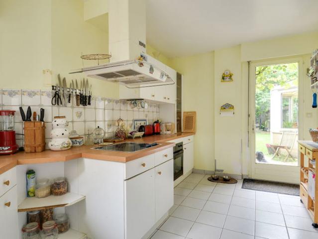 Maison Guermantes 7 pièce s 200 m2