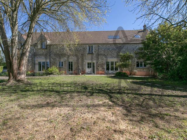 Maison, Guérard