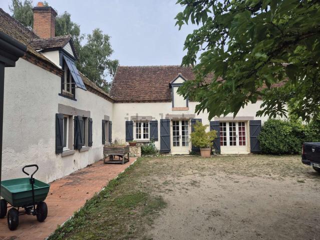 Maison, Guilly