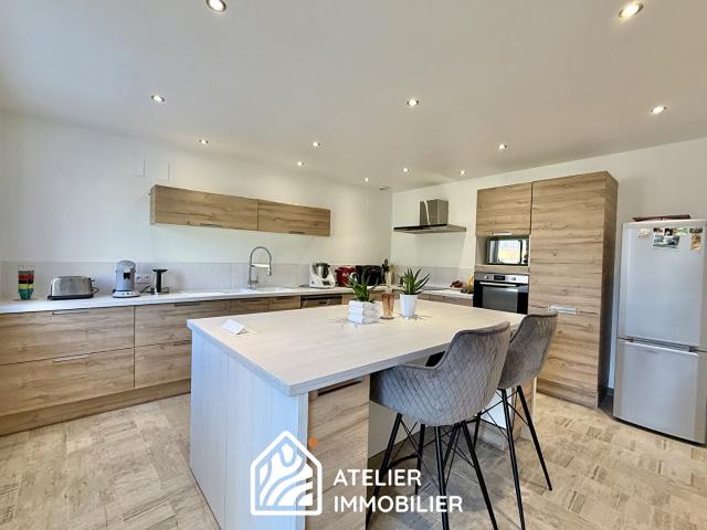Maison Guinkirchen 7 pièces 255 m2