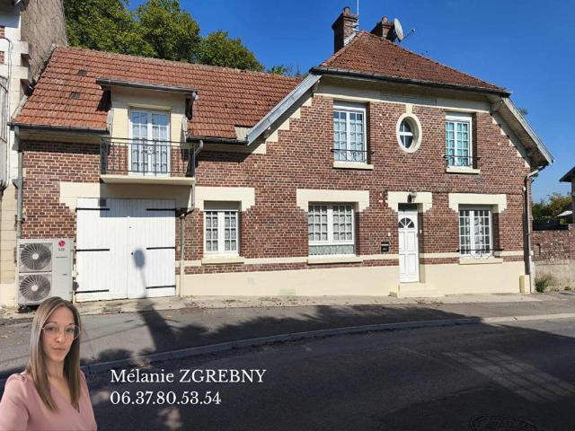 Maison Guny 5 pièce s 151 m2