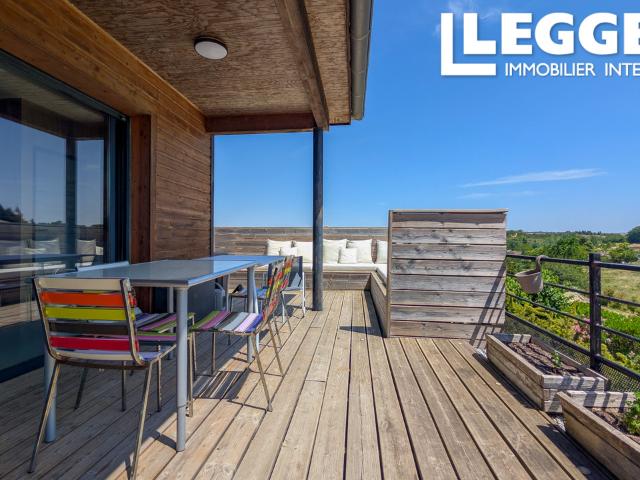Maison d’architecte aux volumes généreux, vue dégagée et fort potentiel d’aménagement 9km de Castelnaudary