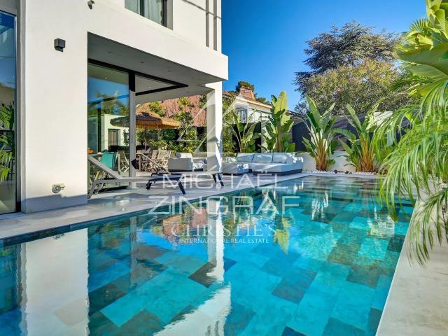 Maison d’architecte avec piscine au Cap Brun, Toulon m² Toulon