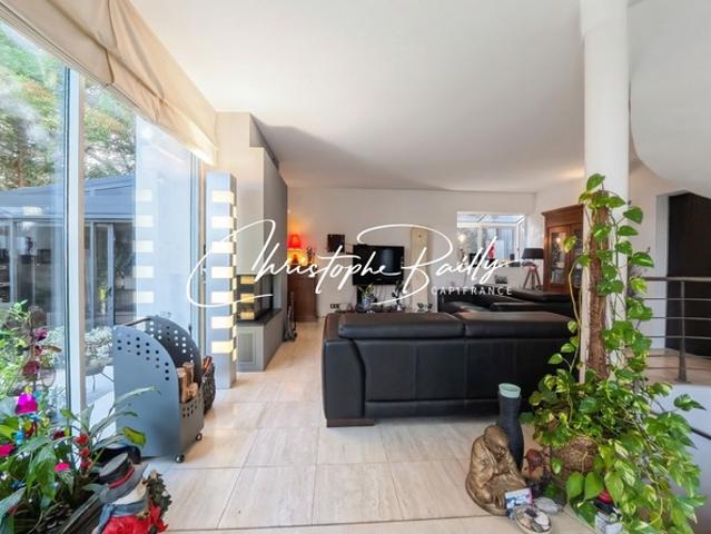 Côte Pavée / Limayrac: maison d’architecte familiale avec piscine, vue dégagée et garage double