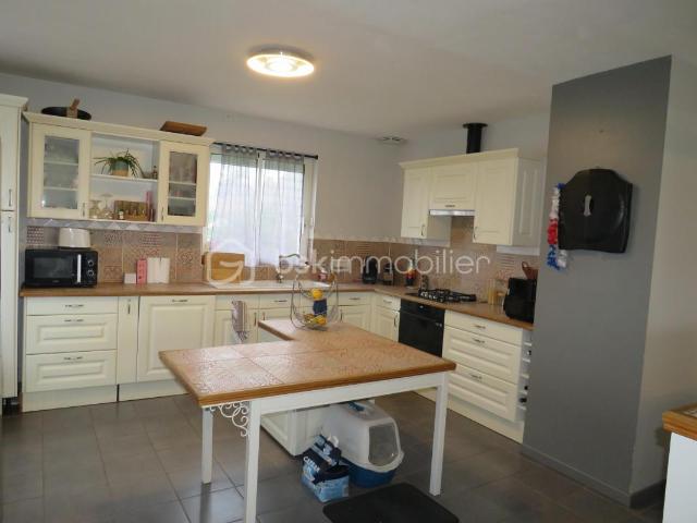 Maison d’habitation de 150 m² avec un appartement indépendant