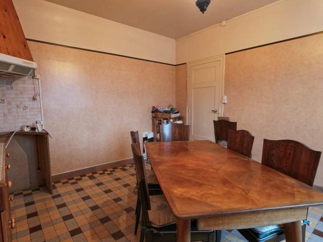 Maison double à vendre à Planchez