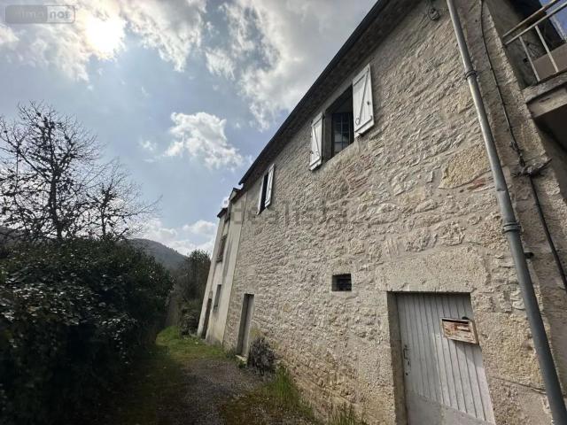 Maison, Douelle
