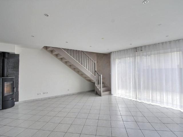 Maison Douvaine 4 pièce s 79.80 m2