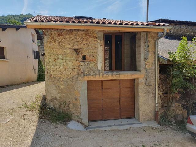 Maison, Douvres