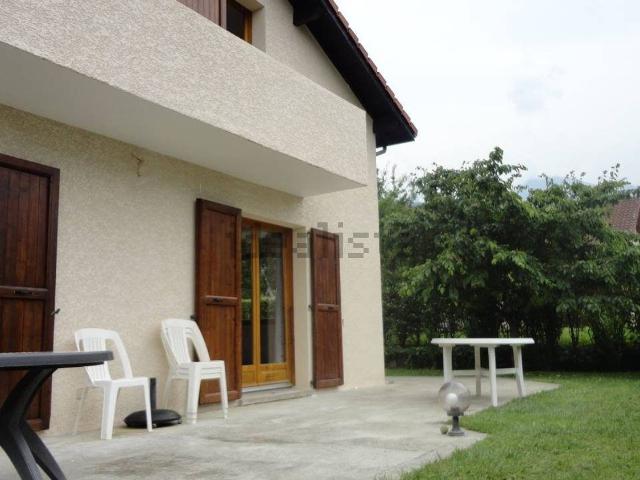 Maison, Domène