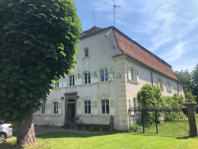 Maison, Domfessel