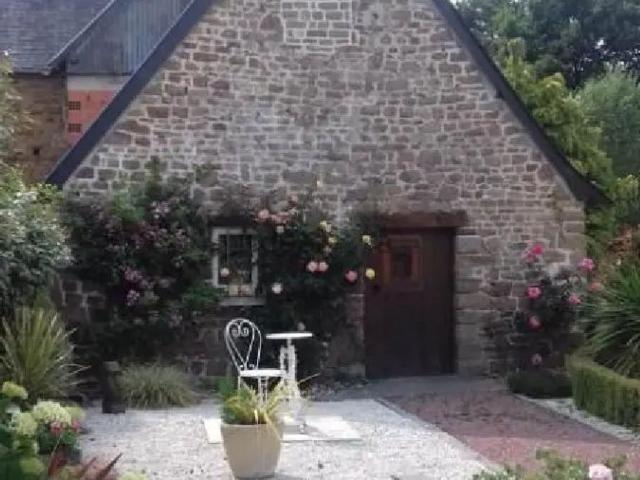 Maison, Domjean