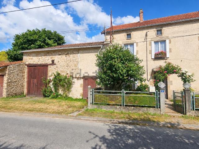 Maison, Dompierre les Églises