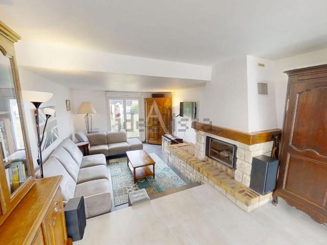 Maison, Donnery