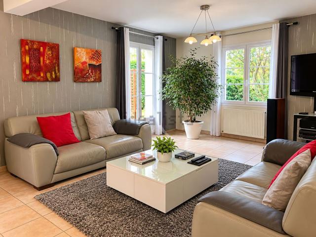 Maison, Donnery