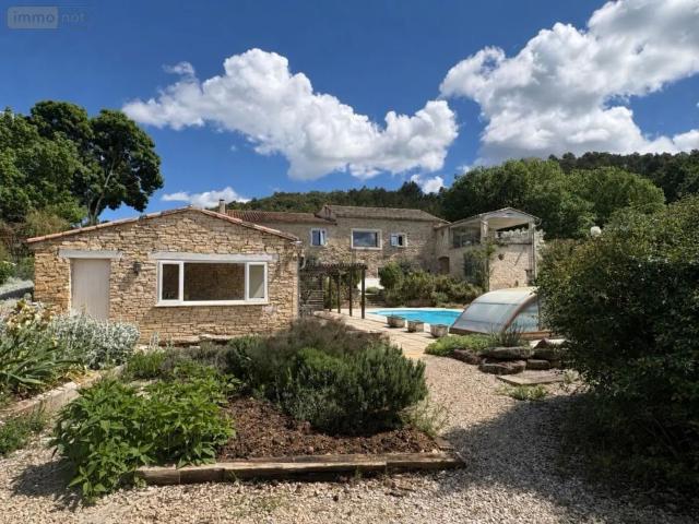 Maison, Dauphin