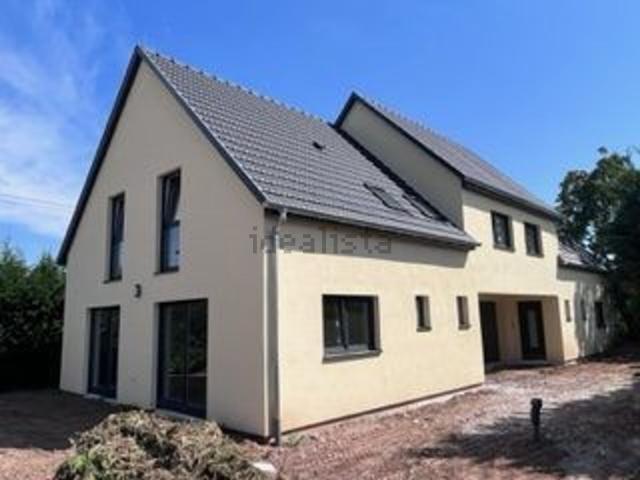 Maison, Altorf