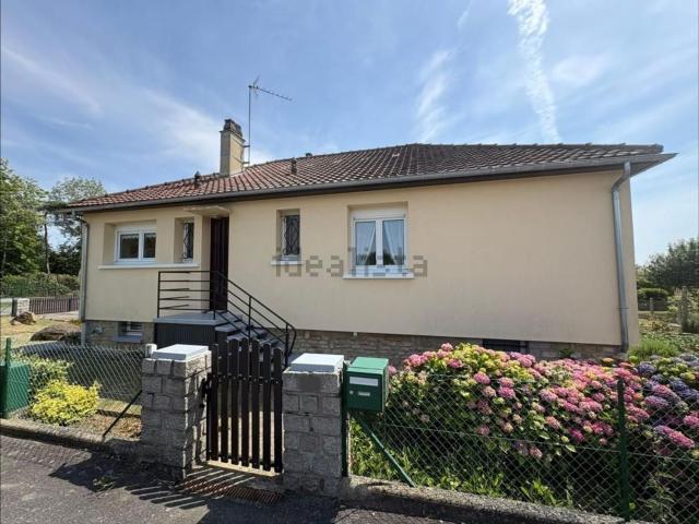 Maison, Damigny