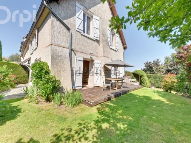 Maison, Dammartin en Goële