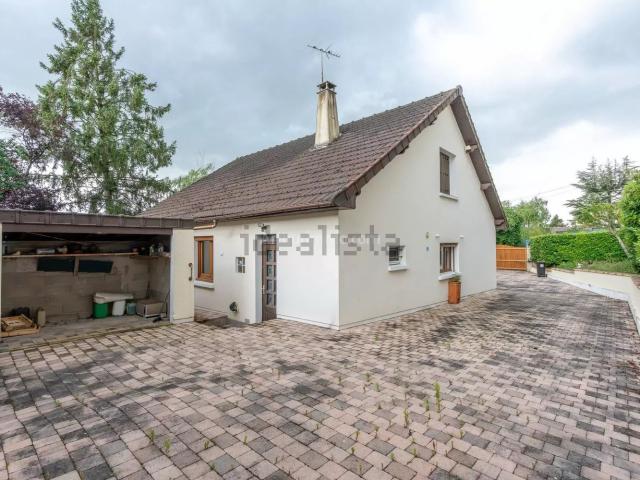 Maison, Dampmart
