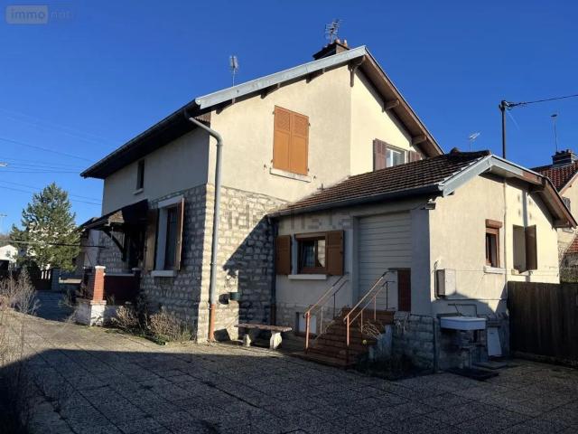 Maison, Damparis