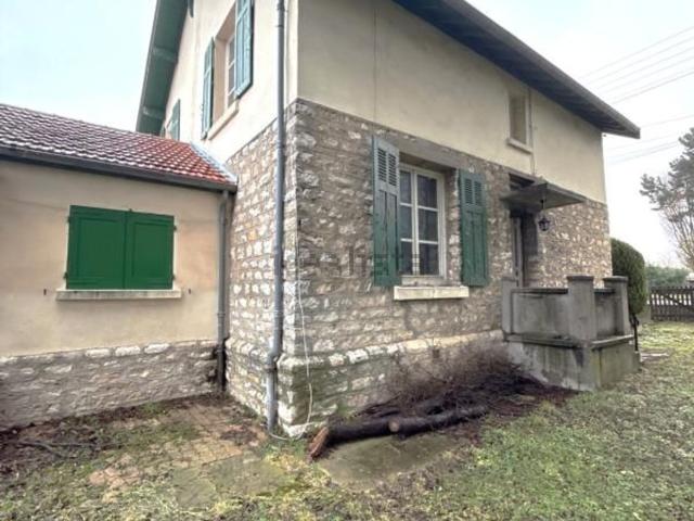 Maison, Damparis