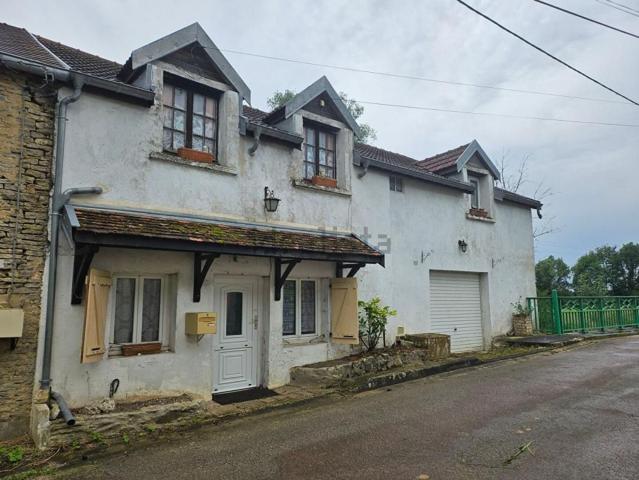 Maison, Dampierre et Flée