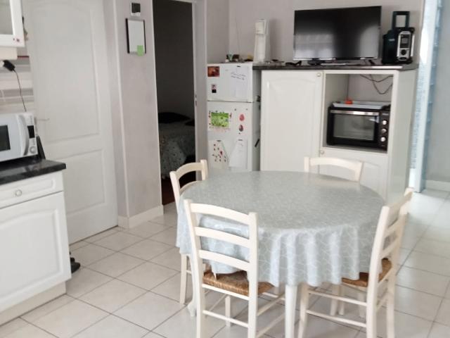 Maison dans le boug du Petit Auverné