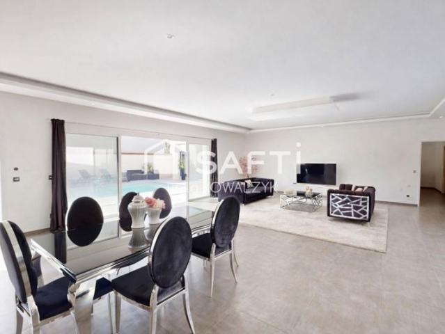 Maison d'architecte 2019 – DPE A – Prestations d'exception – 321 m² habitables – Piscine – Domotique