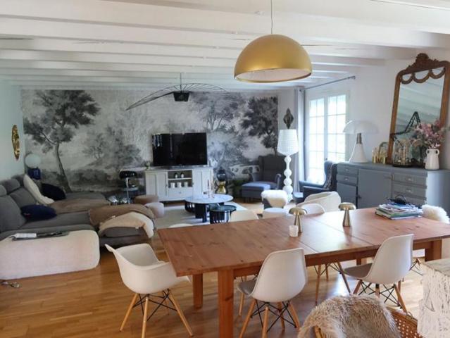 Maison d'architecte Avanne Aveney 6 pièce s 240 m2