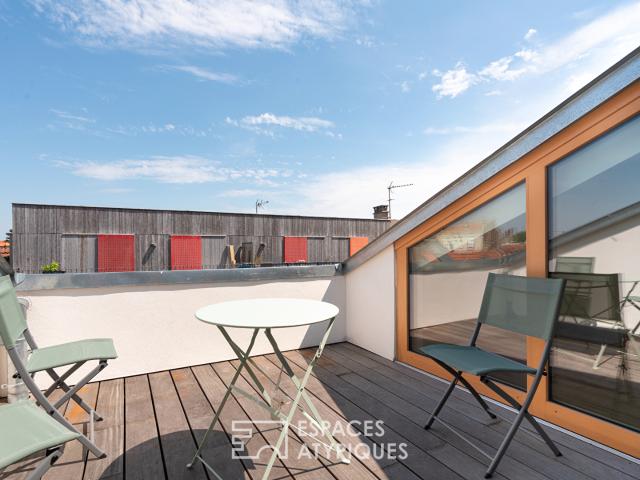 Maison d'architecte avec terrasse tropézienne