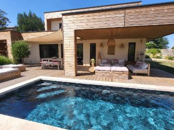 Maison d'architecte avec piscine et jardin paysagé 180m² Chazay d'Azergues