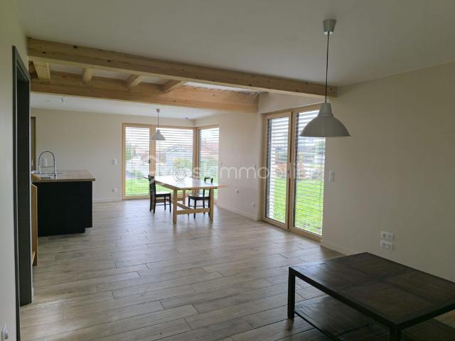 Maison d'architecte de 111 m² à Garnerans